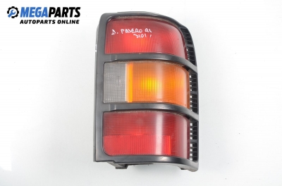 Tail light for Mitsubishi Pajero 2.5 TD, 99 hp, 5 doors automatic, 1991, position: right