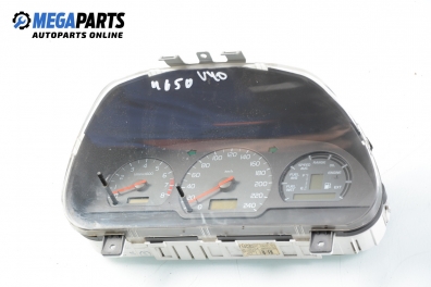 Instrument cluster for Volvo S40/V40 2.0, 140 hp, station wagon automatic, 1997