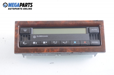 Air conditioning panel for Volkswagen Passat (B5; B5.5) 2.5 TDI, 150 hp, sedan automatic, 2003