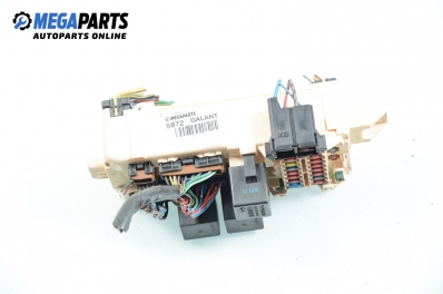 Sicherungskasten für Mitsubishi Galant VIII 2.5 V6, 163 hp, sedan, 1998