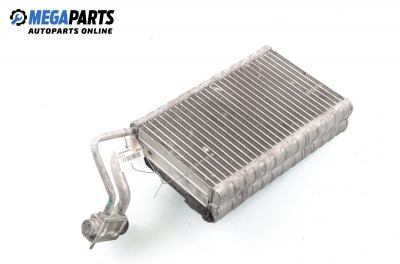 Radiator interior aer condiționat pentru BMW 5 (E60, E61) 3.0 d, 218 cp, sedan automat, 2003