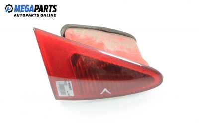 Inner tail light for Alfa Romeo 147 1.6 16V T.Spark, 120 hp, 3 doors, 2001, position: left