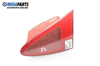 Inner tail light for Alfa Romeo 147 1.6 16V T.Spark, 120 hp, 3 doors, 2001, position: right