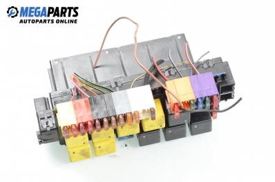 Fuse box for Mercedes-Benz S-Class W220 3.2 CDI, 197 hp automatic, 2000