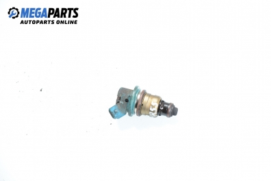 Gasoline fuel injector for Renault Laguna I (B56; K56) 2.0, 113 hp, hatchback, 1995