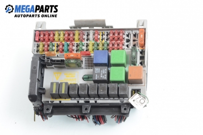 Fuse box for Opel Vectra B 1.6 16V, 100 hp, station wagon, 1997