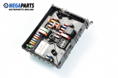 Fuse box for Volkswagen Scirocco 1.4 TSI, 160 hp automatic, 2010