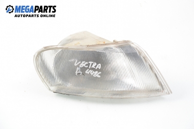 Semnalizator pentru Opel Vectra B 2.0 16V DI, 82 cp, combi, 1997, poziție: dreapte