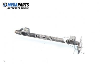 Fuel rail for Ford Focus I 1.6 16V, 100 hp, station wagon, 2002