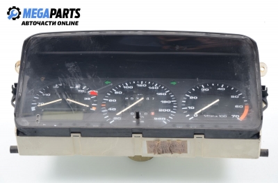 Instrument cluster for Volkswagen Passat 1.8, 90 hp, station wagon, 1992