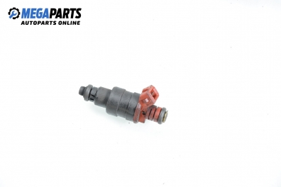 Gasoline fuel injector for Opel Vectra B 2.0 16V, 136 hp, hatchback, 1996