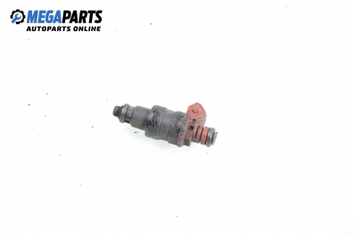 Gasoline fuel injector for Opel Vectra B 2.0 16V, 136 hp, hatchback, 1996