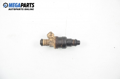 Gasoline fuel injector for Volkswagen Golf III 1.6, 101 hp, 1995