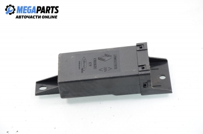 Central lock module for Renault Laguna 2.0, 113 hp, hatchback, 1994 № DAV 7700822928