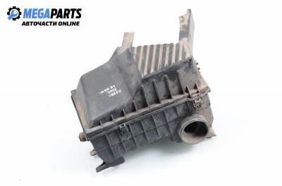 Air cleaner filter box for Volkswagen Passat 1.8, 107 hp, sedan, 1988