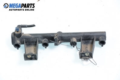 Fuel rail for Citroen Xsara 1.6 16V, 109 hp, hatchback, 5 doors, 2001