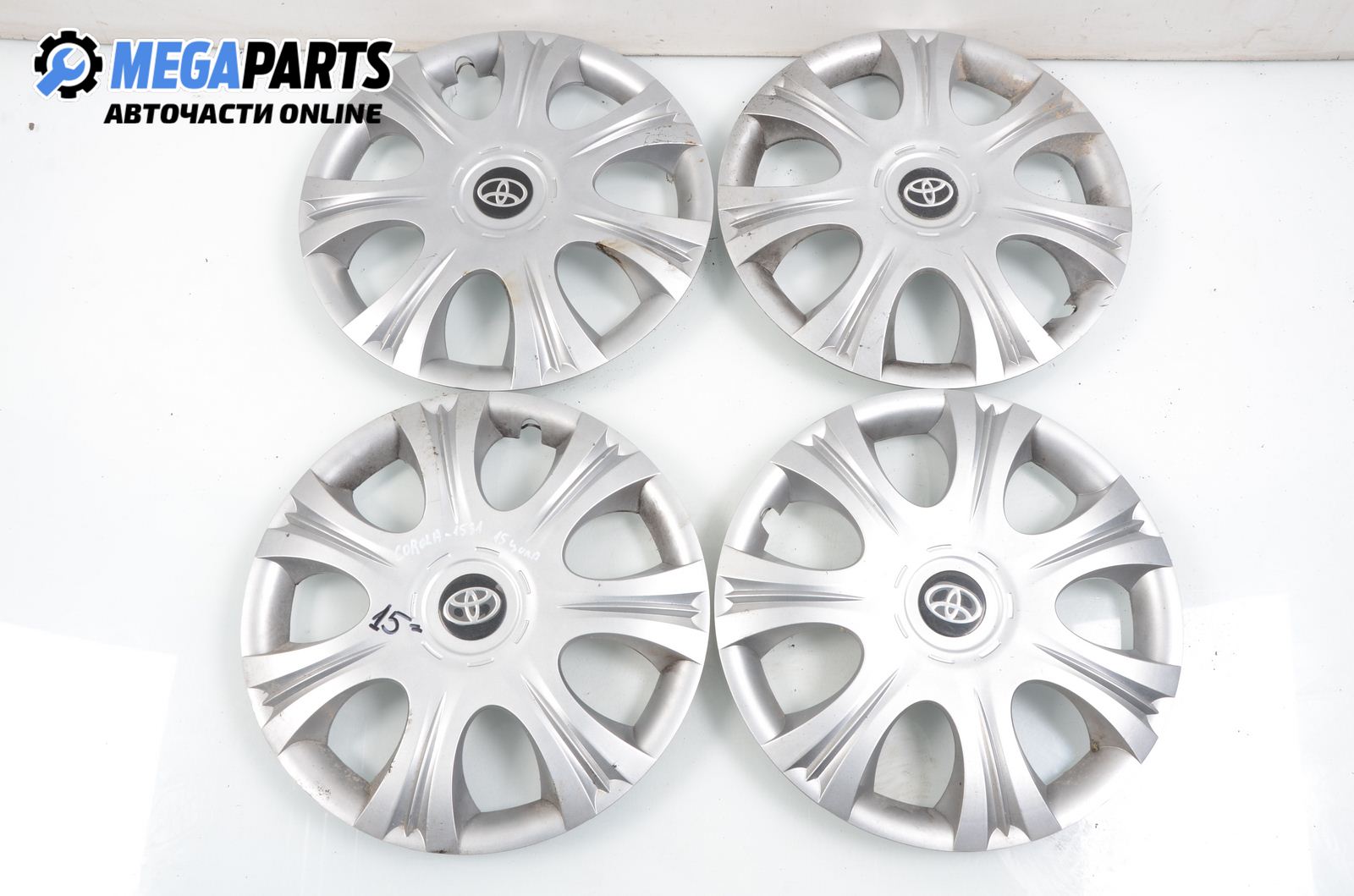 toyota corolla hubcaps 2007